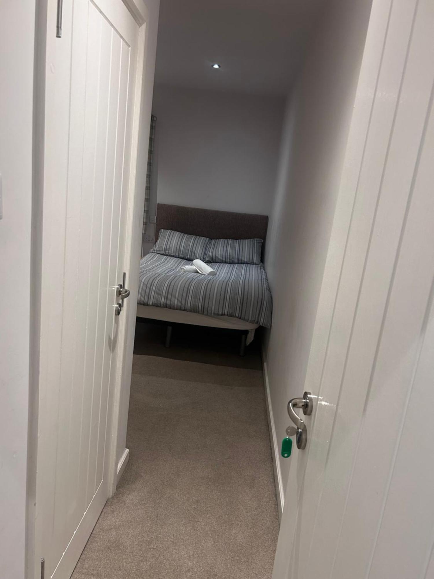 Seaford Guest House Xxx Stoke-on-Trent Ngoại thất bức ảnh